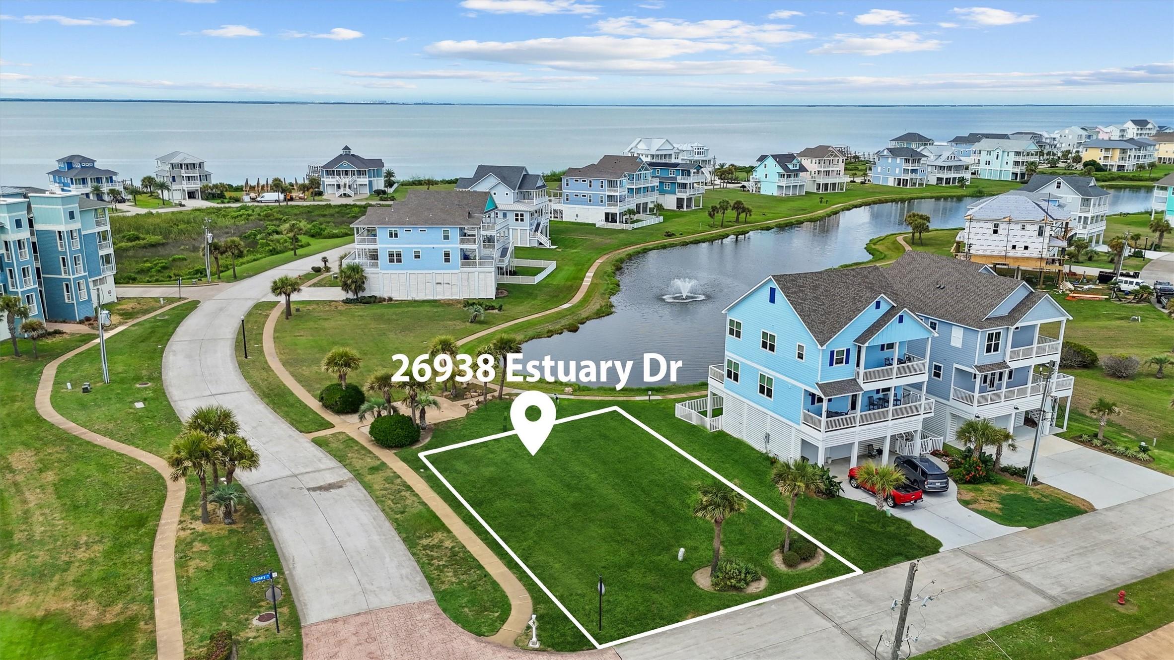 Image 3: This Pointe West waterfront lot offers an incredib