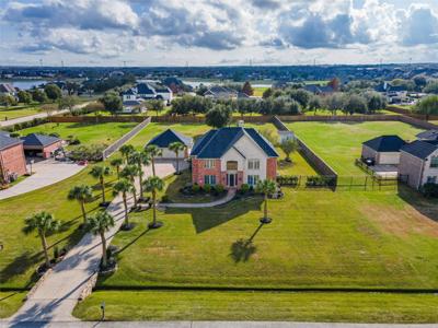 3913 Summer Manor Drive