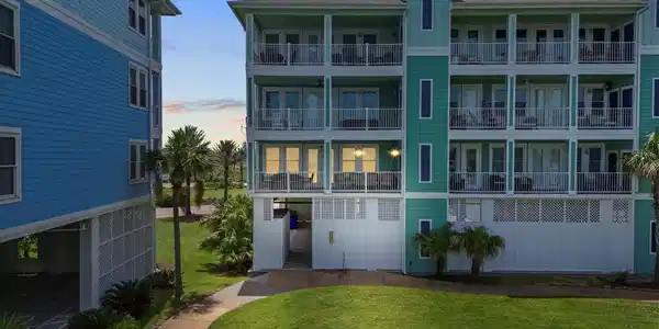 4121 Pointe West Drive