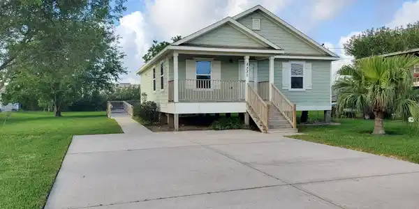 2331 Rue De Lafitte Drive