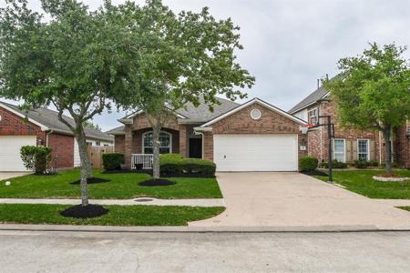 901 Schooner Cove Lane