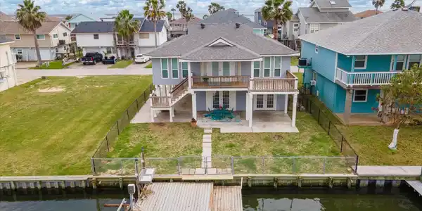1180 Sailfish Street