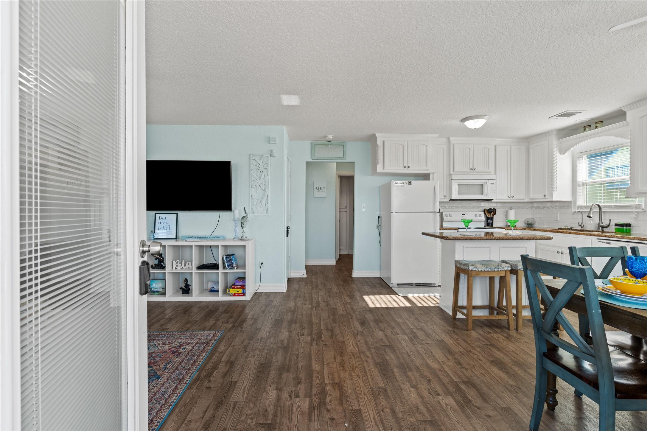 Image 2: Step inside to breezy, open living spaces that mak