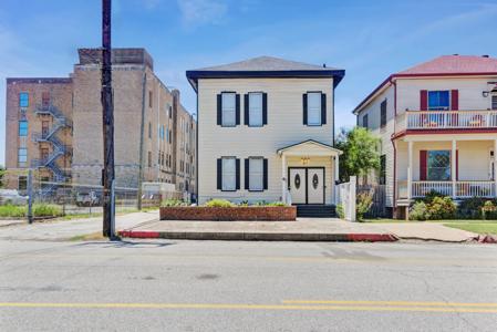 811 24th Street