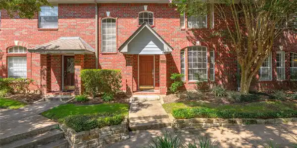 1289 El Camino Village Drive