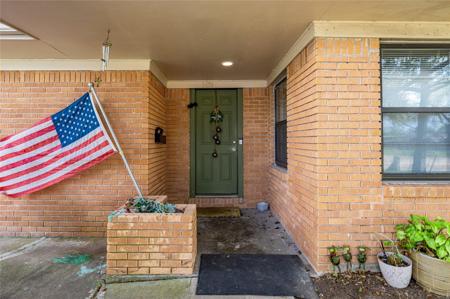 2428 9th Street N