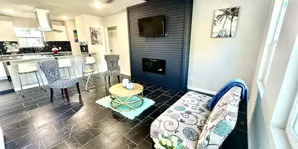 10 Gulf Lane