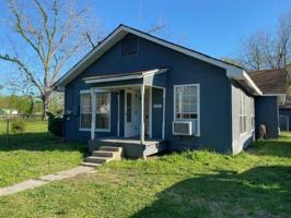 141 Weaver Street