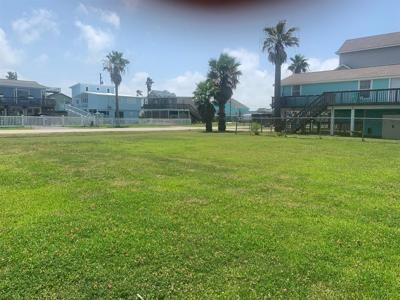 3923 San Jacinto