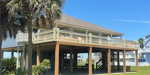 3933 Biscayne Beach Road