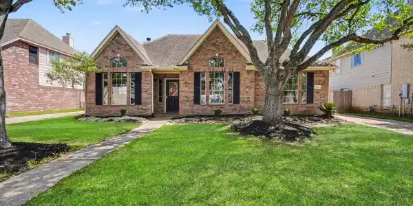2514 Acadiana Lane