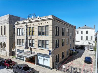 2116 Church Street