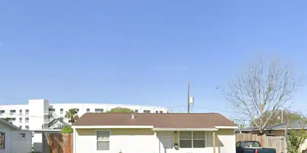 1221 Bayou Shore Drive