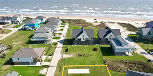 881 MEYNIG Drive