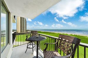 415 E Beach Drive