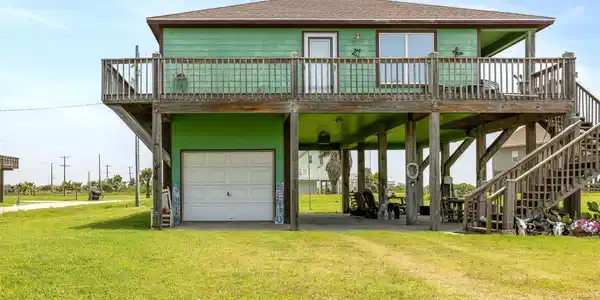 986 Tuna Drive