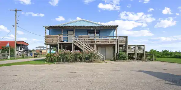 990 S Alma Road