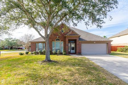 3017 Curlew Lane
