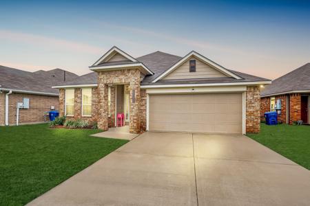 2702 Aquamarine Court