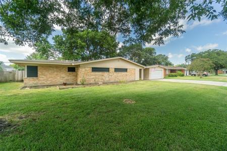 135 Seaside Lane