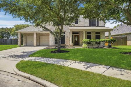 2904 Grand Shore Court