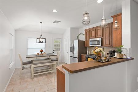 3295 Gladewater Lane