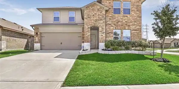 3902 Country Club Drive