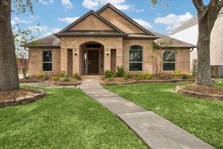 2110 Barrington Pointe Drive