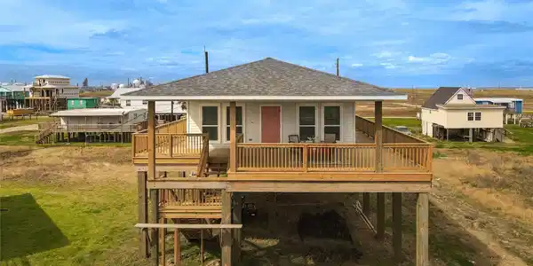 1014 Treaty Dr