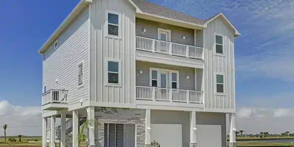 Image 3: Beautiful coastal color exterior paint finish and