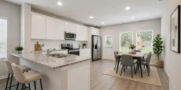 Image 4: Virtually staged photo of Breakfast Bar and Kiitch
