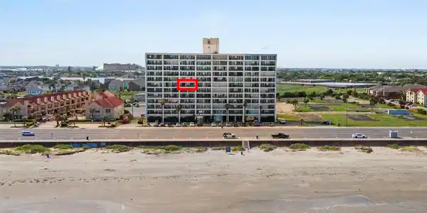 7310 Seawall Boulevard