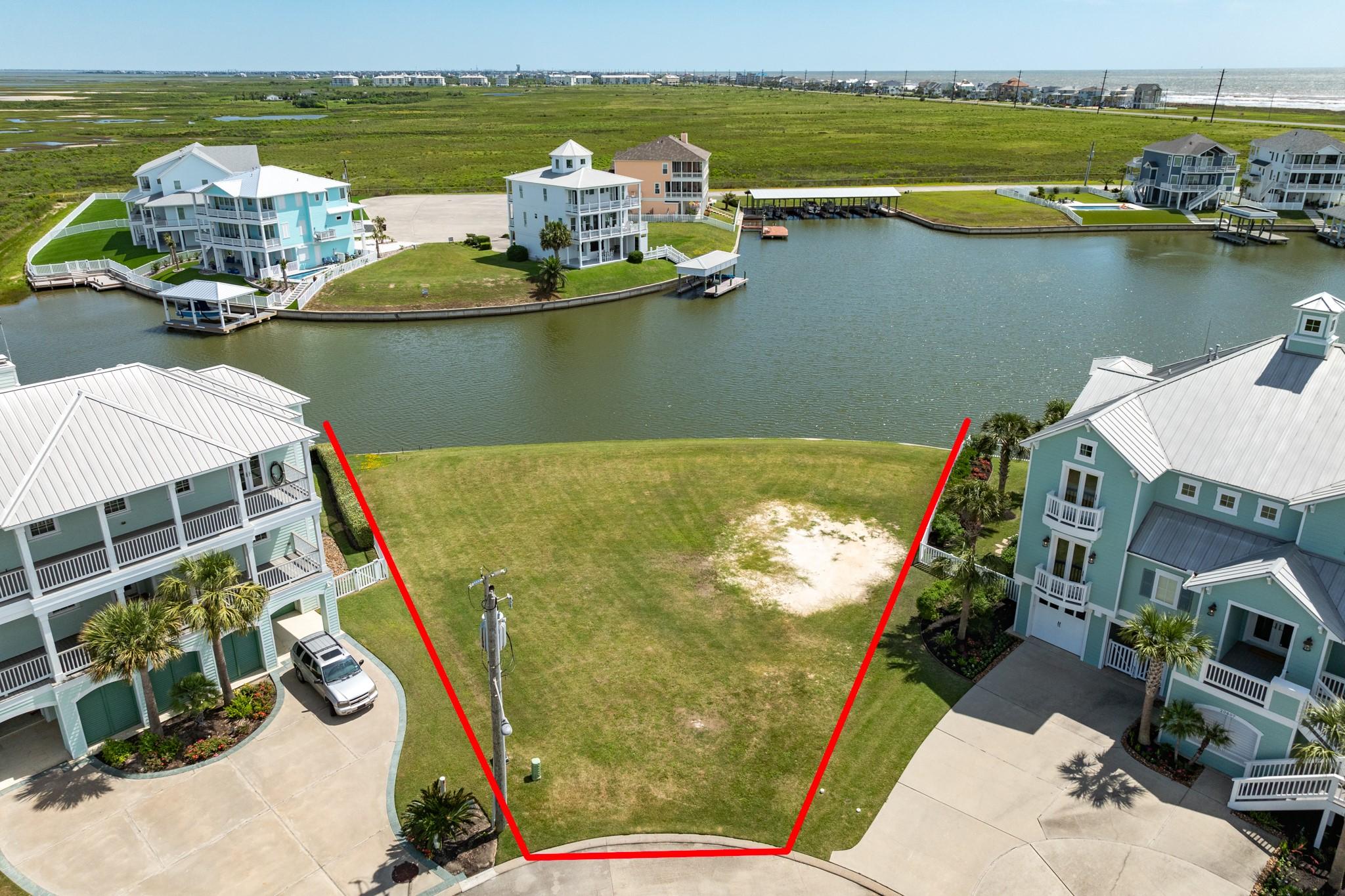 Image 3: Aerial view of the lot looking towards the east.