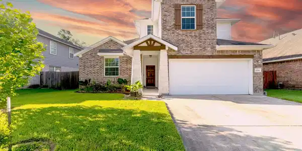 2506 Bay Hill Drive