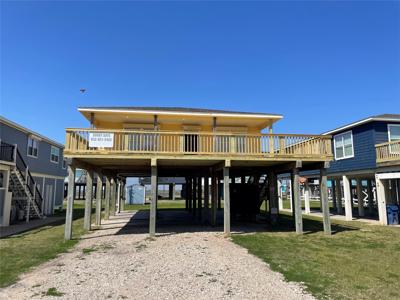 106 Coconut Road