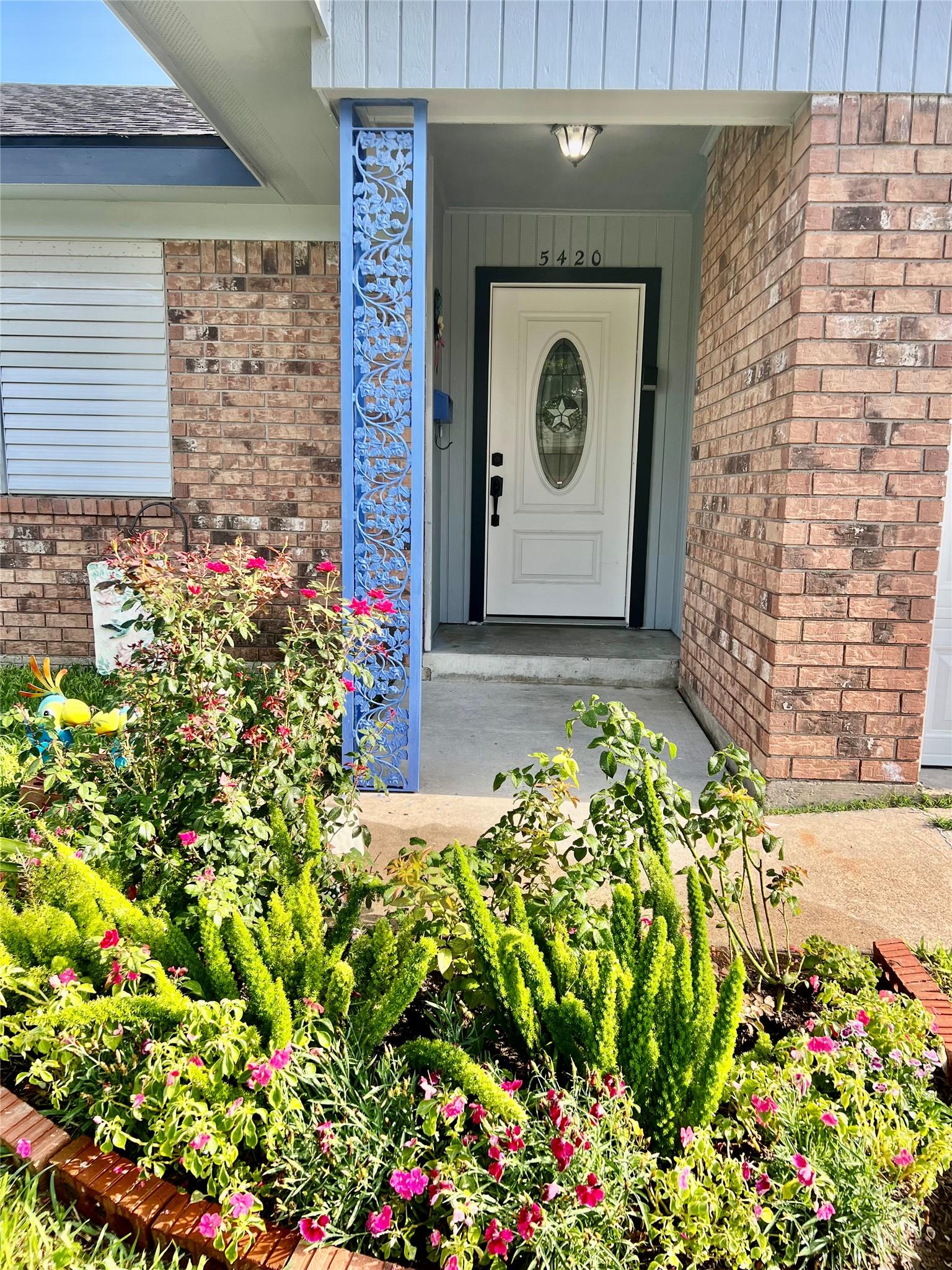 Image 3: House sits on nice size lot with a large backyard