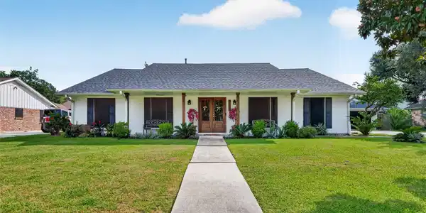 5109 Glenhaven Drive