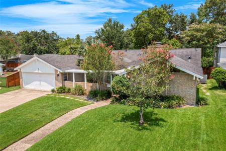 218 Sleepy Hollow Court