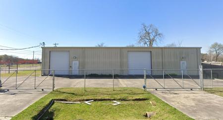1313 Petroleum Street