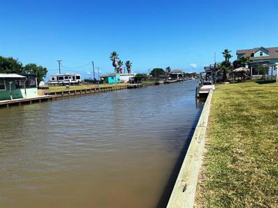 2331 Gulfview Drive