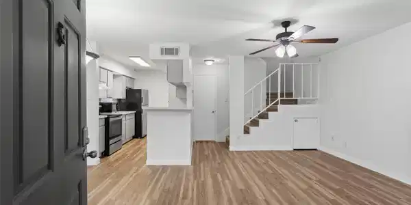 Image 4: This photo shows a modern, open-concept living spa