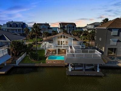 3423 Christmas Tree Point Road