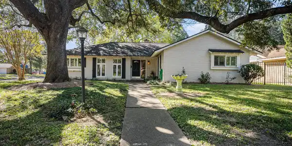 18334 Hereford Lane