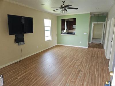 614 44th Street