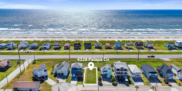 4328 Palapa Circle