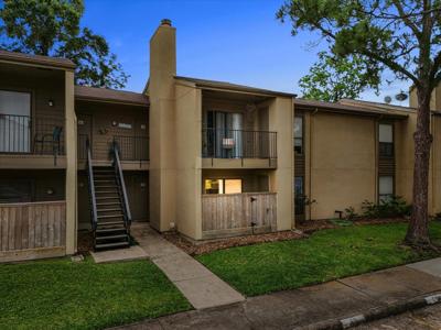 3300 Pebblebrook Drive