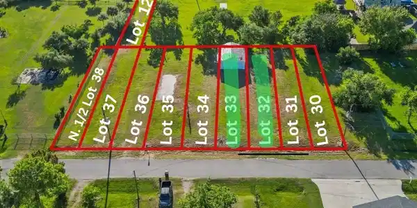 LOTS 32-33 BLK 192 12TH STREET