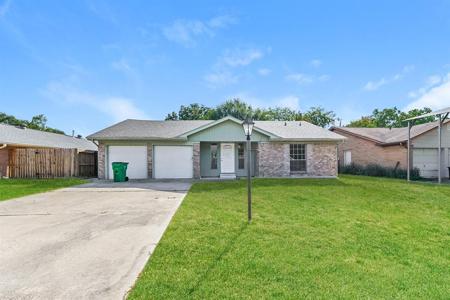 5402 Lorraine Drive