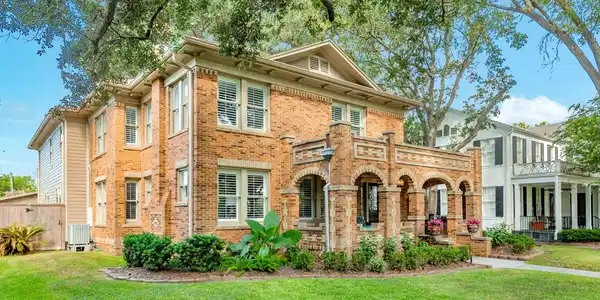 Image 3: Side angle highlighting the decorative brickwork,