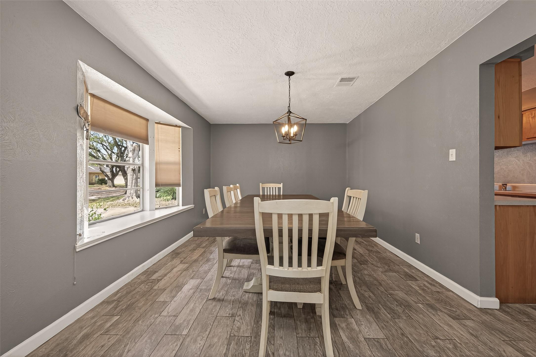 Image 2: Formal Dining Room.